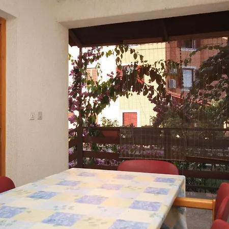 Apartment 7153b *